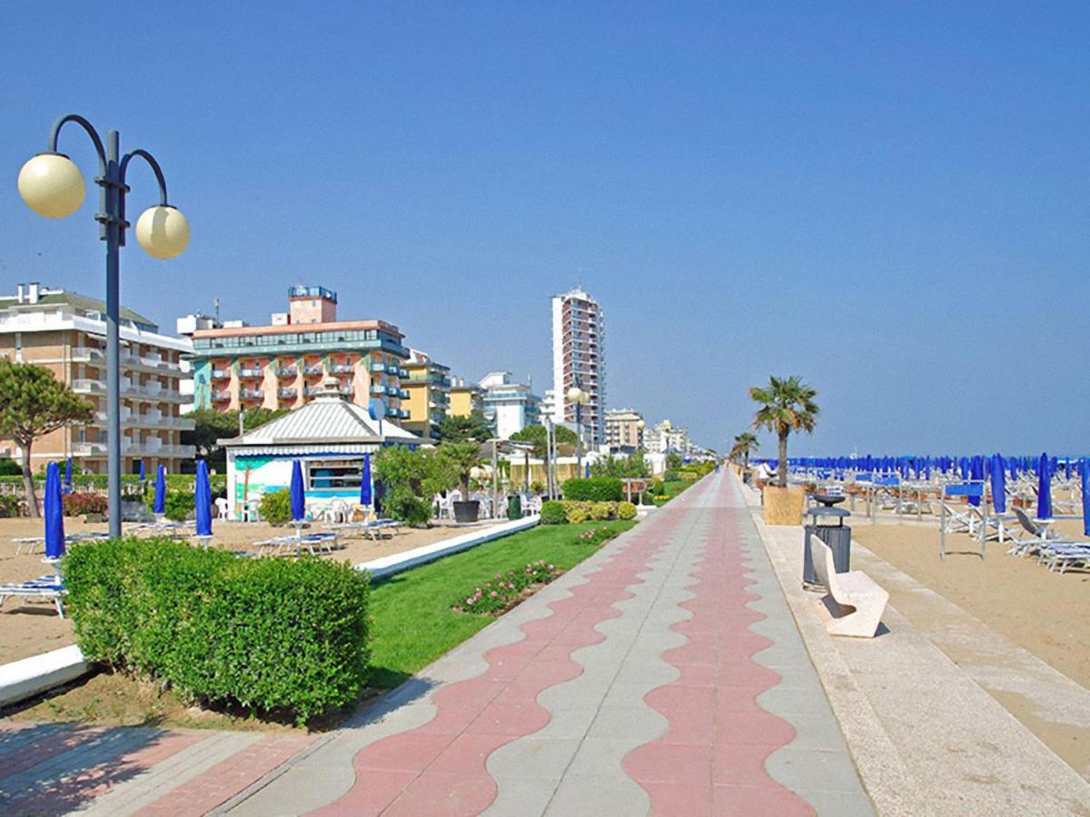 Appartamento Palma Carraro Immobiliare Jesolo - Family Apartments Экстерьер фото